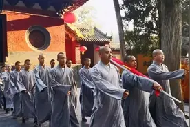 每年300多万游客情断少林寺，为何无一回头客，1997年是转折点图片