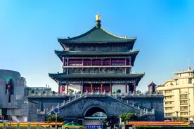 陕西公布2021年养老金上调办法，月底补发到位，和去年比有差异图片