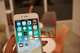 我也是今天才发现只需按3下，手机自带放大镜功能，想看哪儿都行图片