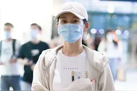 郑恺老婆苗苗这么时髦，穿外套配“紧身瑜伽裤”，这穿搭要火了图片