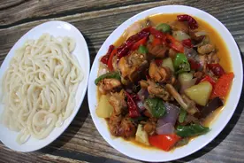 教你做大盘鸡拌面，在家就能吃到新疆菜，全是干货图片