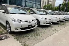 大霸王MPV界的鼻祖！中东版丰田普瑞维亚实拍 实用的空间设计图片