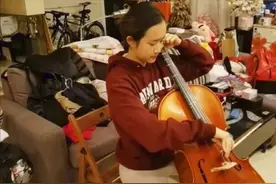 港星骆达华十八岁女儿颜值超高，被两所名校录取，却称想进娱乐圈图片