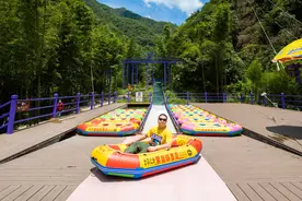 打卡杭州网红景区天子地，体验“世界纪录最长的漂流”图片