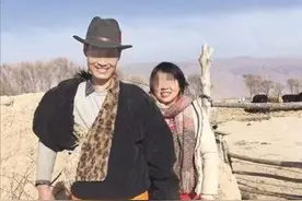 前女记者嫁蜂农自述遭家暴带孩子离开，丈夫否认施暴：因妻子骂公公打过她一巴掌，两人已分居三年图片