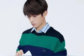 男生春季穿搭没思路？学习易烊千玺的男友风穿搭，阳光又帅气图片