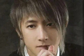 他是凭武术惊艳韩国的第一位中国籍爱豆，回国后为乐华打造男团图片