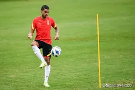 国足最强阵容（高中锋版）图片
