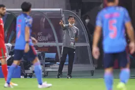 谨防从一个极端走向另一个极端——谈中日之战国足首发阵容及战术图片