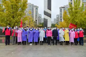柳小惠在安宁区慰问一线“抗疫” 检察干警时强调 听从指挥 勇于担当 同心协力打赢疫情防控阻击战图片
