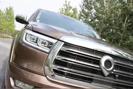 试驾长城炮乘用版皮卡：一只灵活的胖子，其实它很能“装”图片