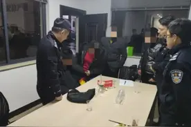 杭州27岁男子带铁锹到公墓活埋自己，被民警劝慰5小时后说：没人像你们这样关心我图片
