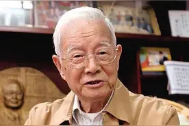 中医界泰斗：国医大师邓铁涛图片