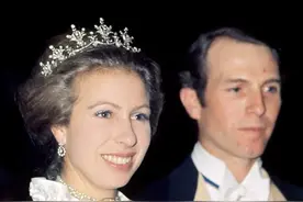 安妮公主脾气坏：和查尔斯深陷奇怪“四角恋”，公然放戴安娜鸽子图片