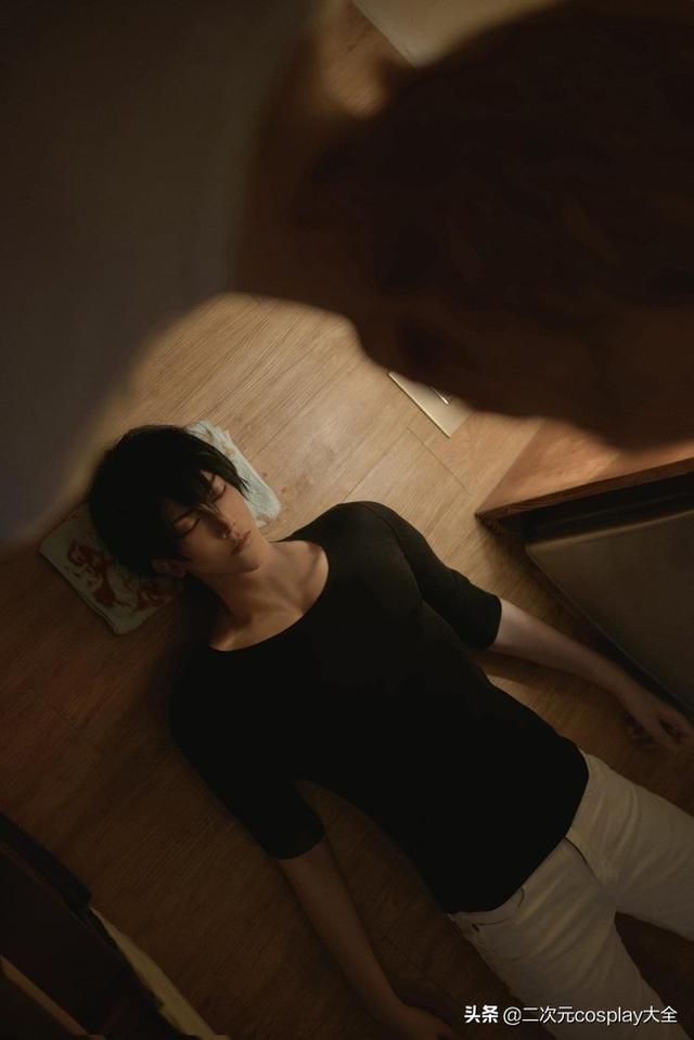 ��19�졷����&Ī��ɽcos������Ԫ���ӸУ����Ѿ���˧����