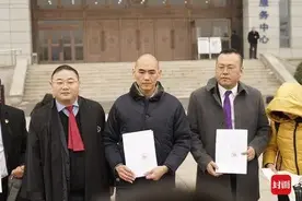 被控奸杀女同学冤狱15年，张志超向法院申请780余万国家赔偿图片