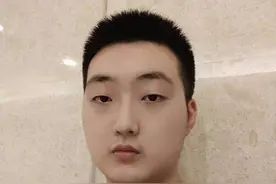 本想走“艺术生”道路，却一不小心成为了高考状元，总分711分图片