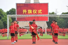 实探恒大青训“兵工厂”：8年投入超28亿，倾力打造中国青训“特种兵”图片