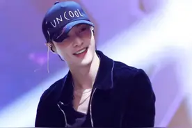 又一人为张艺兴打call，只发了6个字的微博，粉丝：有些甜了图片