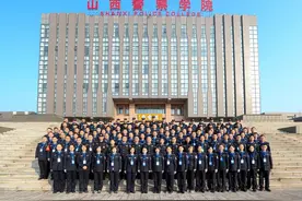 吕梁市公安局圆满完成民警司晋督警衔晋升暨警务实战教官培训图片