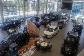 为何4S店宁愿“5年免息”，也不愿让客户全款买车？有啥猫腻吗？图片