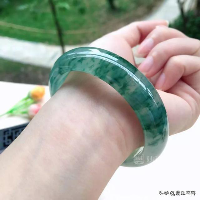 高冰胶底底色飘花 2026年冰胶和高冰