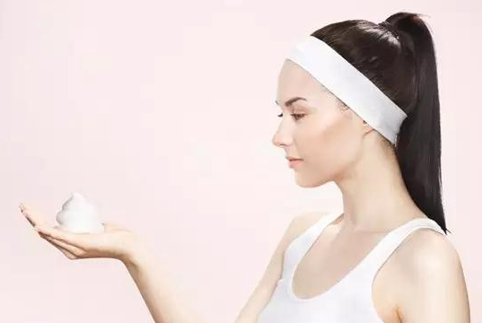 名门泽佳：含氨基酸成分洗面奶对皮肤真的有效吗