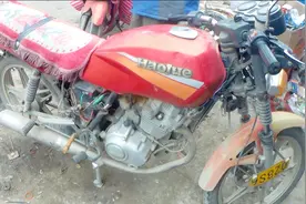 摩托车骑着一冲一冲的，有时候很正常，可能是它接触不良造成的视频封面