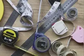 传统卷尺伤手还不好用，黑科技测量仪，随手一滚，万物可量图片