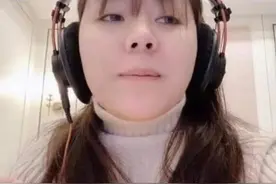 小团团直播再次意外露脸，没了滤镜颜值如何？网友：乔碧萝本萝？图片