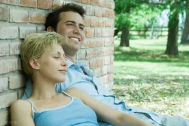 为什么女人会叫男人“哥哥”？因为这3个原因，没有几个男人知道图片