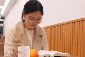 将来“缺口大”的3类老师，福利好薪资高，非师范生也能拼一拼图片