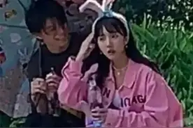 苏晓彤恋情曝光？男方被扒行事自我人品差，难怪网友都喊女鹅快跑图片