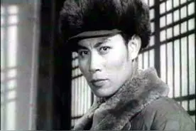 张勇手：《林海雪原》的少剑波，还是刘晓庆恩师，如今86岁了图片
