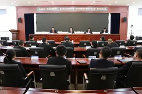 营口中院召开全市法院“肃清流毒影响”、优化法治化营商环境、深入推进教育整顿“回头看”警示教育大会图片