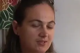感动中原的乌克兰媳妇，生下三个孩子后丈夫去世，独自撑起这个家图片