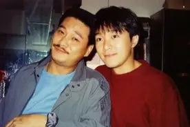 吴孟达，挺住图片