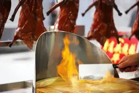 广东古井烧鹅做法，真正的外焦里嫩，吃一口酥脆无比图片