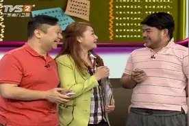 老师生日，家长们纷纷发红包讨好老师，这位家长的做法太好了视频封面