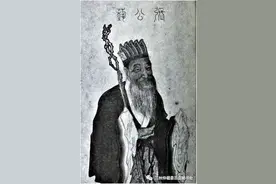 【兰仲悦读】皇帝故意刁难这一家族，御赐2个梨让900人分着吃，结果让皇帝佩服图片