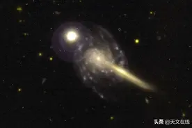 星系图鉴：那些紧紧相依的星系们图片