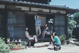 日本电影《海街日记》：姐姐收养同父异母的妹妹图片