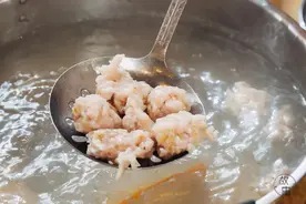 顺德这家火锅店，凭借一锅清水，火了30年图片