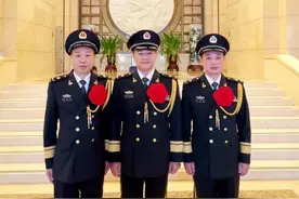 无上荣光！近日，来自江苏的他们在人民大会堂获国家级表彰！图片