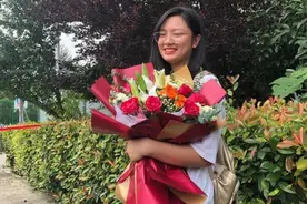 李瑾文：安徽文科状元，高考669，英语149，有一点让人意外图片