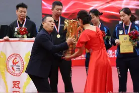 乒乒乓乓：搞笑的，悲伤的，一图一故事图片