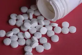 二甲双胍、格列美脲、格列齐特、达格列净、西格列汀什么时候服好图片