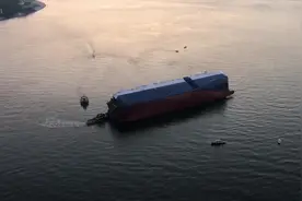 我国科考船远洋勘察，遭遇撞击永沉大海，最后结局如何？图片