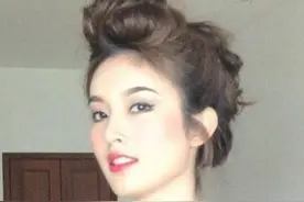 去泰国旅游，怎样分辨女人和“人妖”？记住这2点，不用看身份证图片