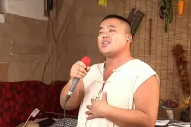 田间地头里的百万网红——农村黑胖小图片